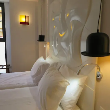 Hotel Evenia Rocafort Barcelona