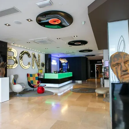 Evenia Rocafort 3* Barcelona