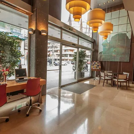 Hotel Evenia Rocafort Barcelona