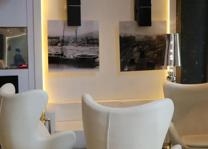 Hotel Evenia Rocafort Barcelona