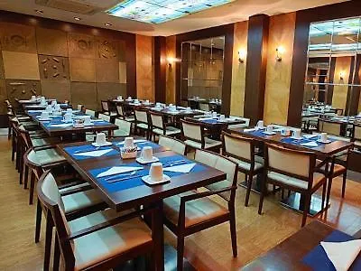 Hotel Evenia Rocafort 3*