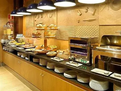Hotel Evenia Rocafort Barcelona