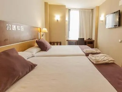 Hotel Evenia Rocafort Barcelona