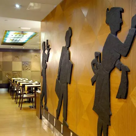 Evenia Rocafort Hotel