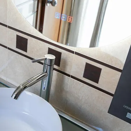 Hotel Evenia Rocafort Barcelona