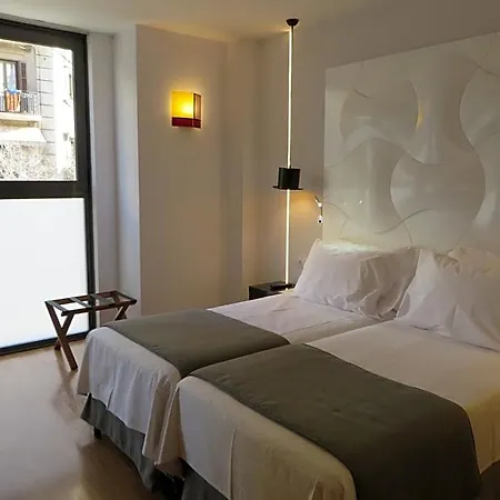 Hotel Evenia Rocafort 3*