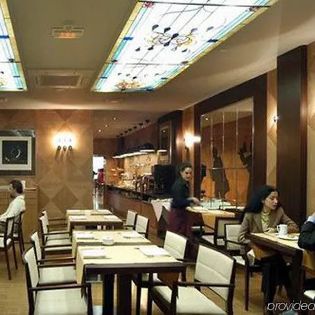 Evenia Rocafort برشلونة