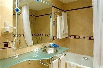 Evenia Rocafort Hotell Barcelona