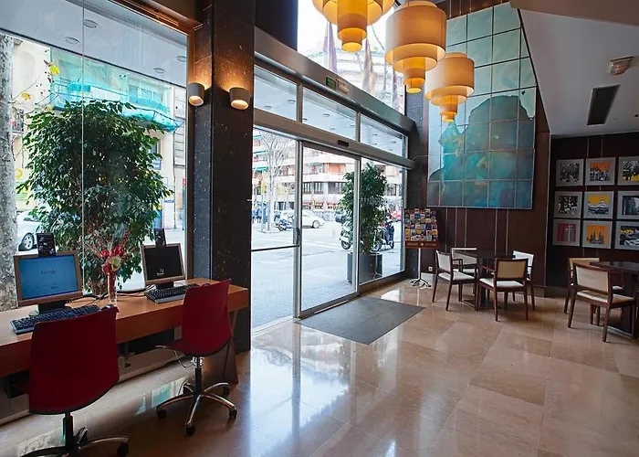 酒店 埃文尼亚罗卡福特酒店 3*