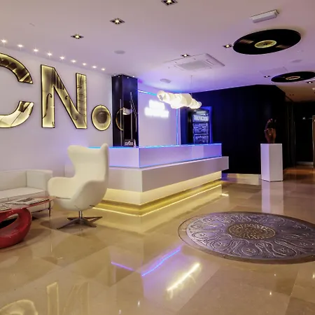Evenia Rocafort 3* Barcelona