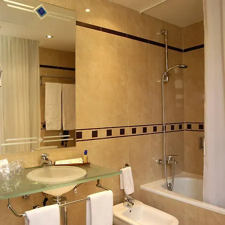 Hotel Evenia Rocafort 3*